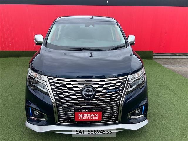 Nissan ELGRAND 2024-09 8658942-14