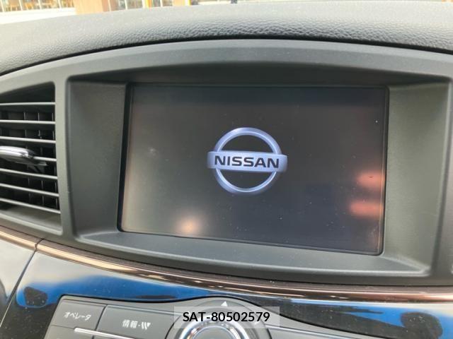 Nissan ELGRAND 2014-03 8658951-17