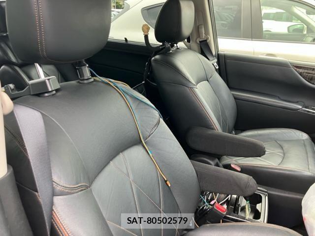Nissan ELGRAND 2014-03 8658951-20