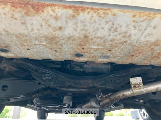 Nissan ELGRAND 2012-05 8666100-14