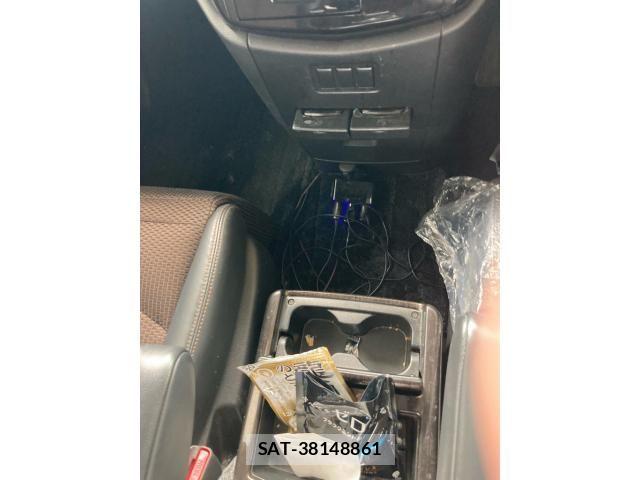 Nissan ELGRAND 2012-05 8666100-19