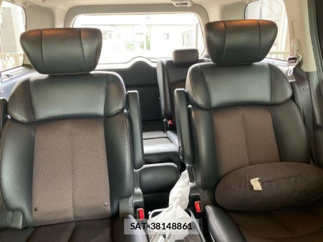 Nissan ELGRAND 2012-05 8666100-28