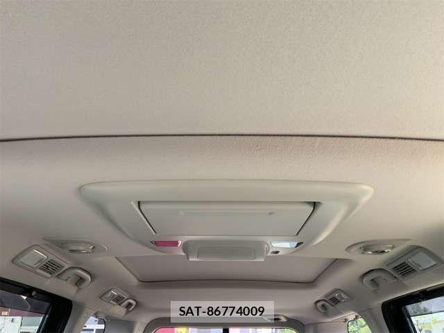 Nissan ELGRAND 2019-09 8685502-12