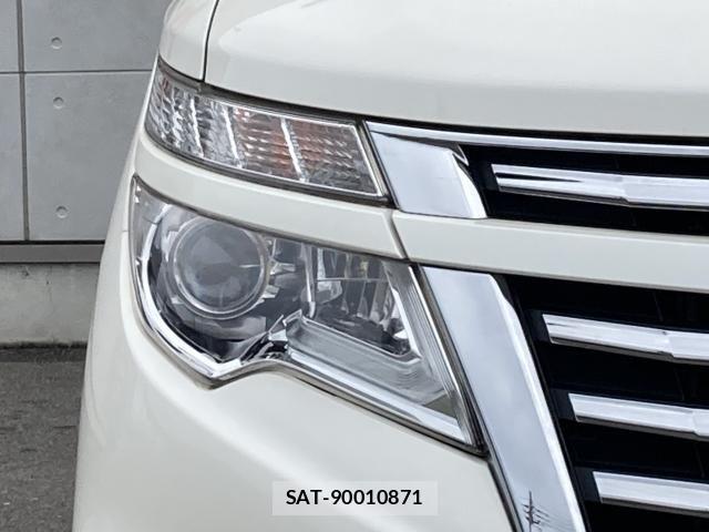 Nissan ELGRAND 2018-04 8741905-7