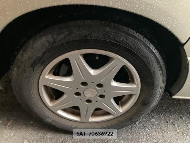 Nissan ELGRAND 2005-10 8741922-3