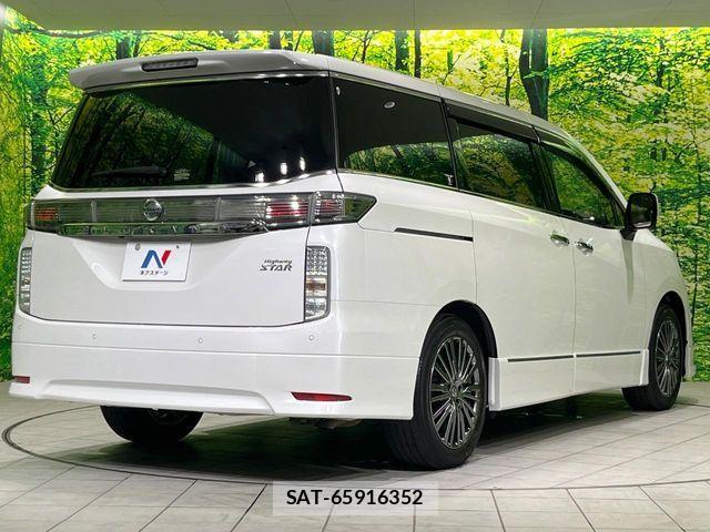 Nissan ELGRAND 2021-07 8741906-16