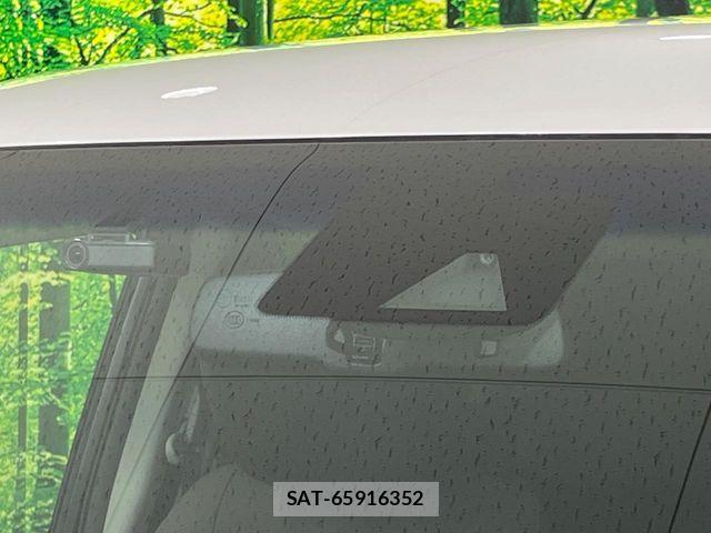 Nissan ELGRAND 2021-07 8741906-2