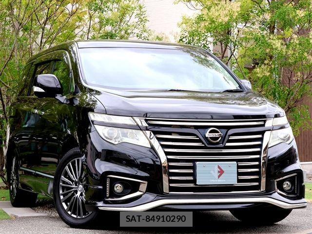 Nissan ELGRAND 2016-10 8741917-7