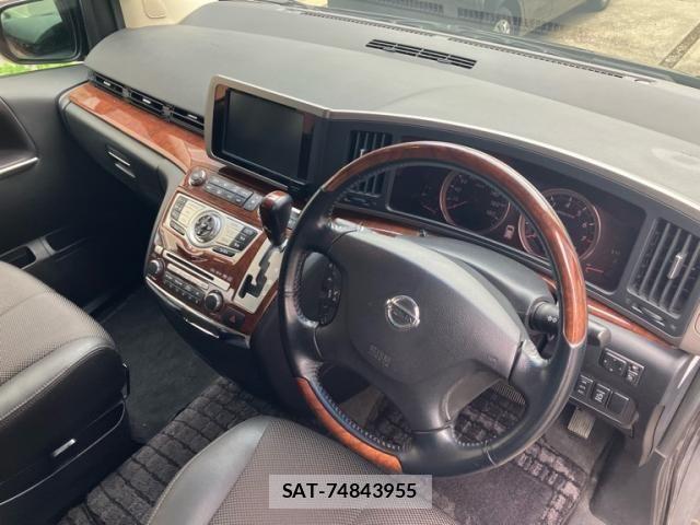 Nissan ELGRAND 2007-10 8741926-9