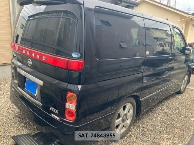 Nissan ELGRAND 2007-10 8741926-4