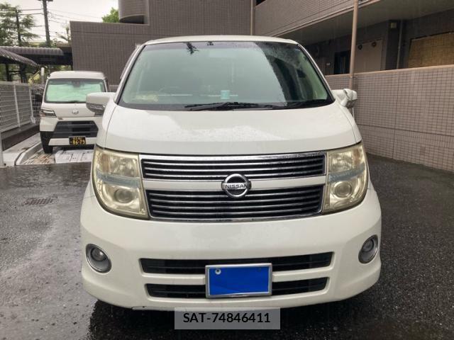 Nissan ELGRAND 2009-03 8741921-0