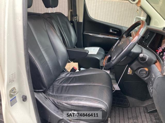 Nissan ELGRAND 2009-03 8741921-14