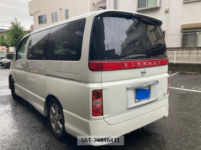 Nissan ELGRAND 2009-03 8741921-4