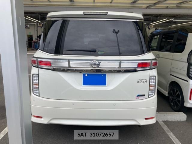 Nissan ELGRAND 2012-04 8741923-8