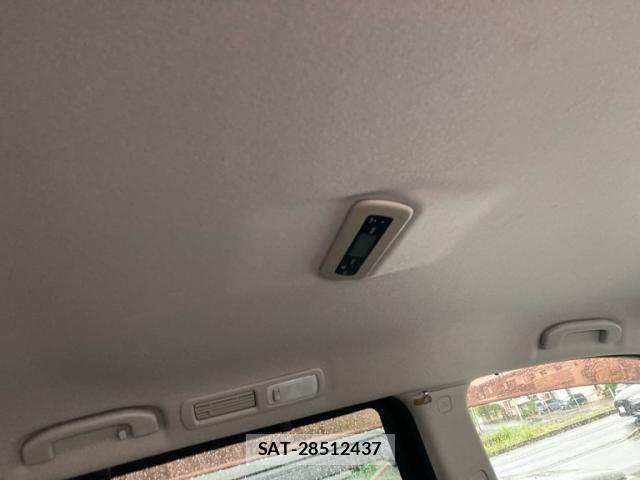 Nissan ELGRAND 2012-02 8741925-13