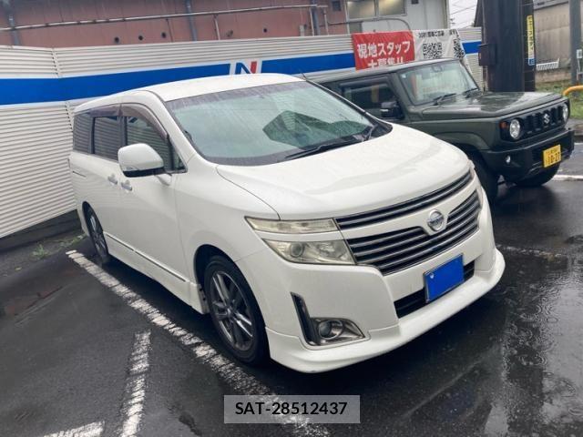 Nissan ELGRAND 2012-02 8741925-1