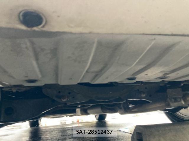 Nissan ELGRAND 2012-02 8741925-21
