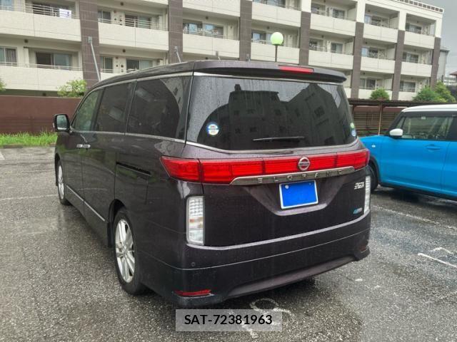 Nissan ELGRAND 2012-05 8741927-2
