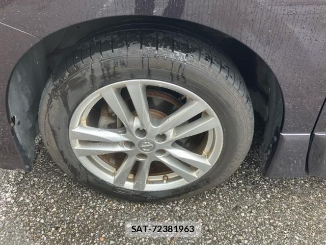 Nissan ELGRAND 2012-05 8741927-5