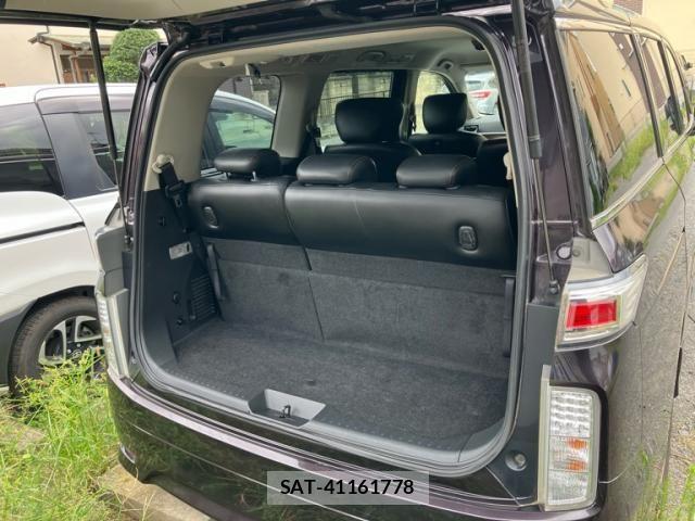 Nissan ELGRAND 2013-01 8741936-9