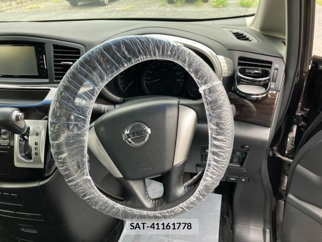 Nissan ELGRAND 2013-01 8741936-16