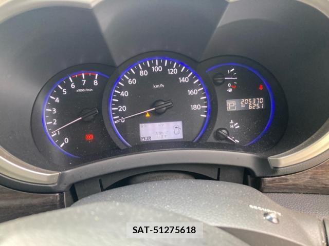 Nissan ELGRAND 2012-03 8741929-18