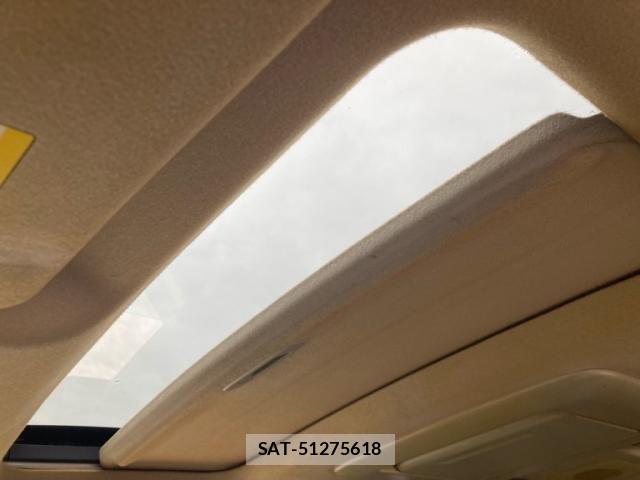 Nissan ELGRAND 2012-03 8741929-26