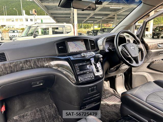 Nissan ELGRAND 2019-01 8741916-14