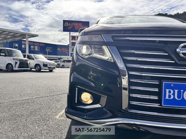 Nissan ELGRAND 2019-01 8741916-22