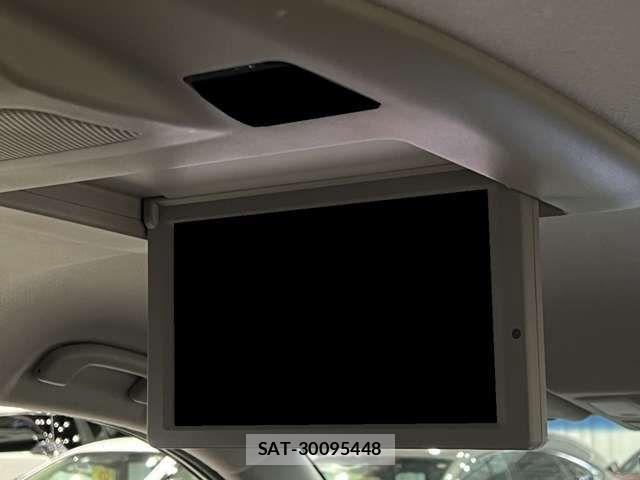 Nissan ELGRAND 2017-07 8780099-9