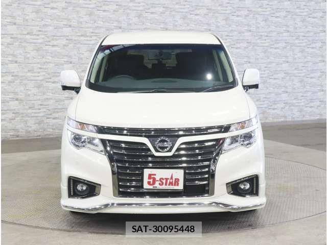 Nissan ELGRAND 2017-07 8780099-11