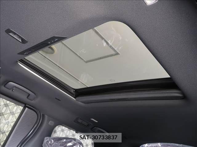 Nissan ELGRAND 2026-08 8780096-3