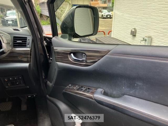 Nissan ELGRAND 2019-07 8780101-17