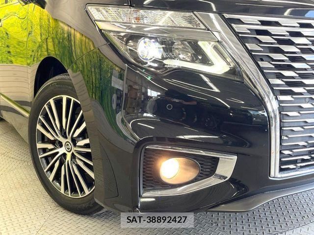Nissan ELGRAND 2021-07 8780098-12