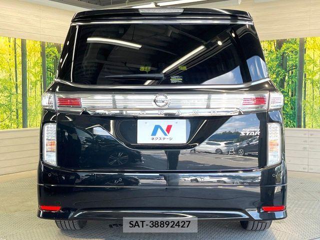 Nissan ELGRAND 2021-07 8780098-15