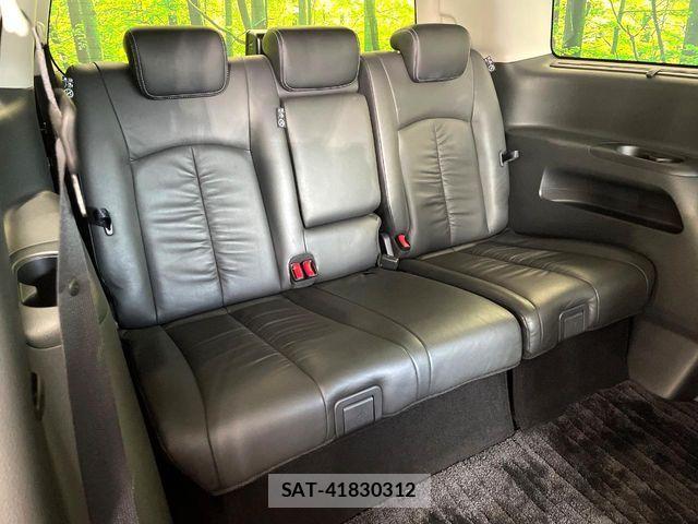 Nissan ELGRAND 2018-03 8780100-9