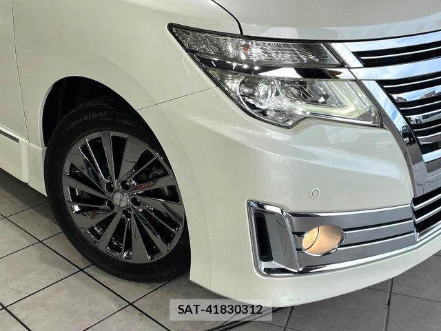 Nissan ELGRAND 2018-03 8780100-12