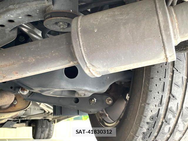 Nissan ELGRAND 2018-03 8780100-19