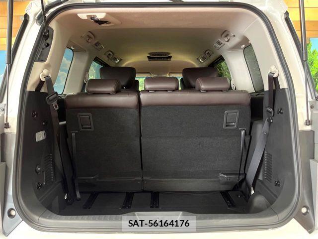 Nissan ELGRAND 2025-08 8795870-10
