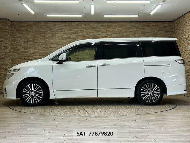 Nissan ELGRAND 2015-12 8795871-16