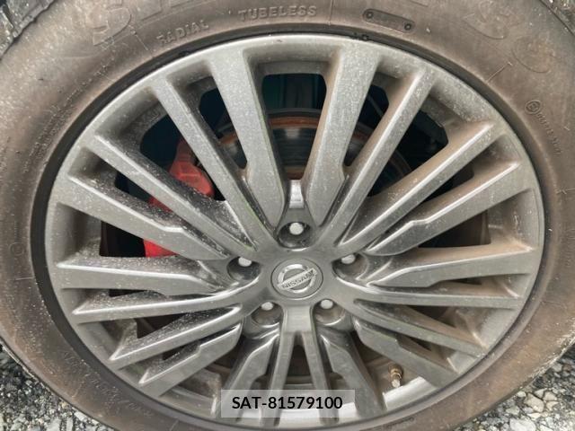 Nissan ELGRAND 2015-02 8795874-13