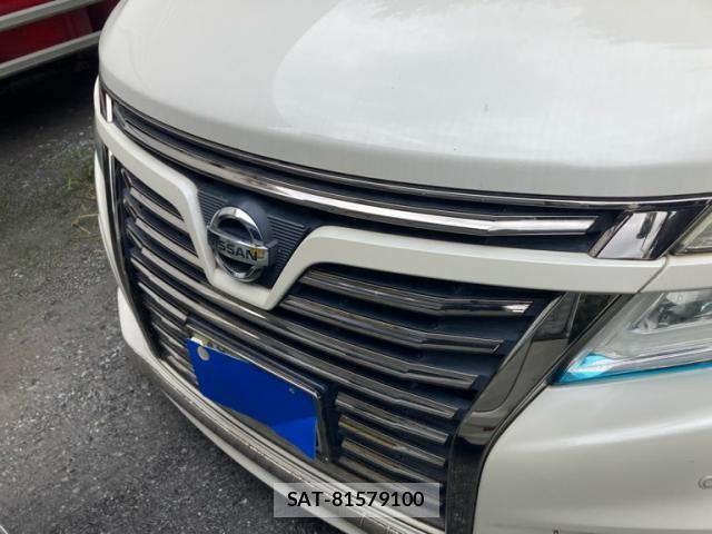 Nissan ELGRAND 2015-02 8795874-1