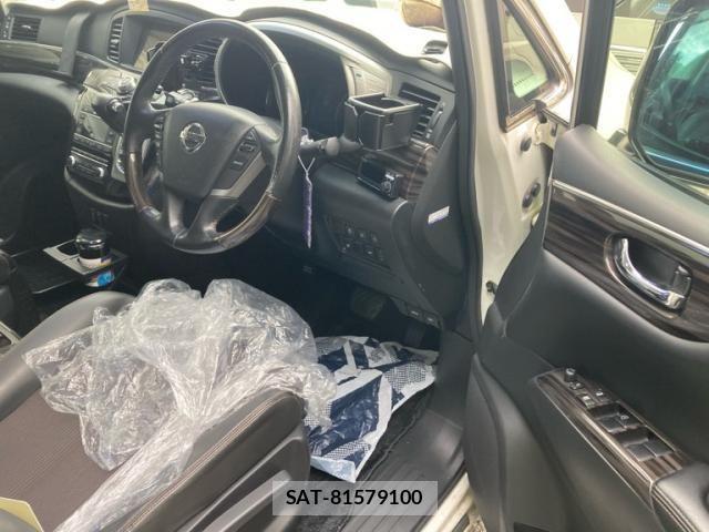 Nissan ELGRAND 2015-02 8795874-20