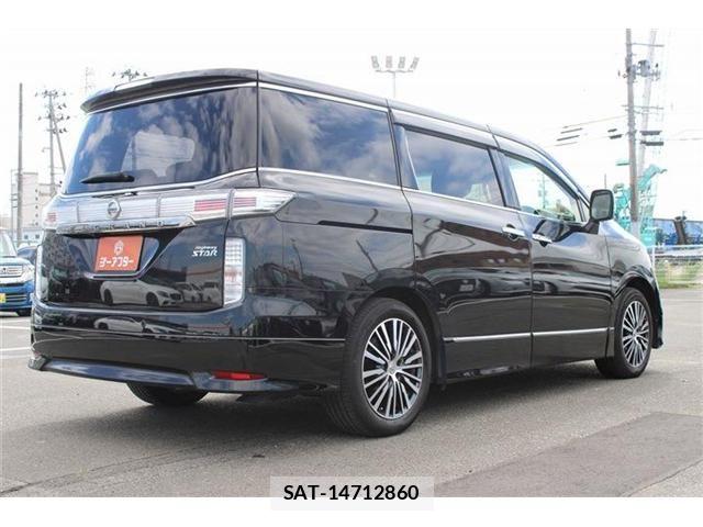 Nissan ELGRAND 2019-02 8795873-9