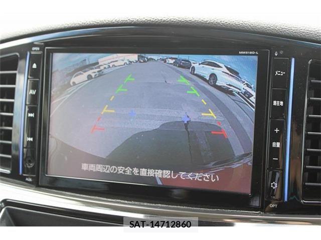 Nissan ELGRAND 2019-02 8795873-2