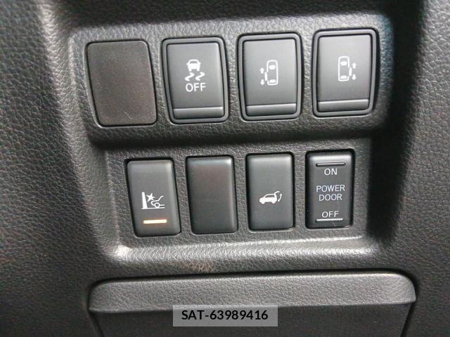 Nissan ELGRAND 2016-07 8828891-16