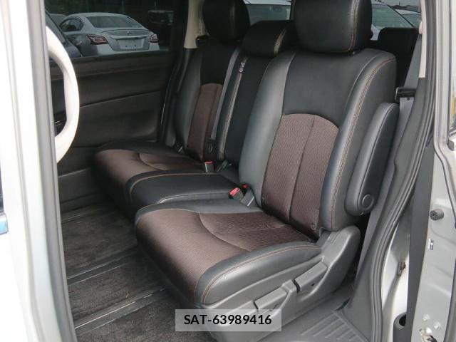 Nissan ELGRAND 2016-07 8828891-22