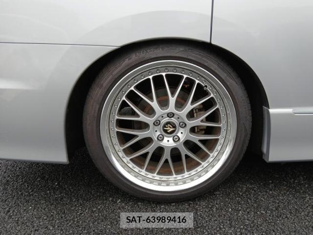 Nissan ELGRAND 2016-07 8828891-29