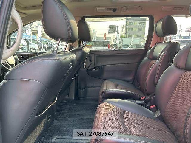 Nissan ELGRAND 2012-03 8828904-15