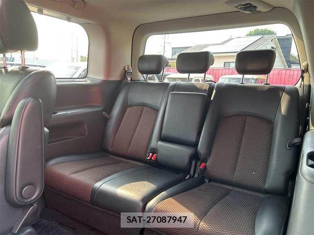 Nissan ELGRAND 2012-03 8828904-17